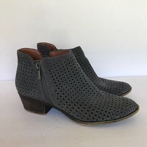 Lucky Brand Gray Eyelet Ankle Booties 9M/39 Dual Zipper Sides Brushed Leather